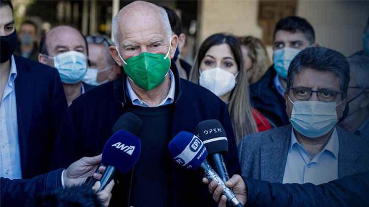 Αναδίπλωση Παπανδρέου: Δεν μίλησα για νοθεία εκλογών