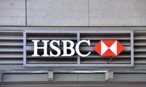 HSBC: Overweight για Ελλάδα, ποιες μετοχές προτείνει - Ξεχωρίζει η Alpha Bank