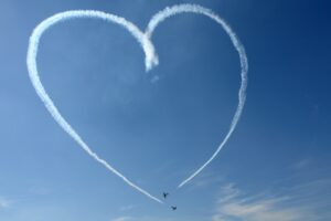 Love Cloud: Η εταιρεία του Λας Βέγκας που προσφέρει «ερωτικές» πτήσεις για $1.000