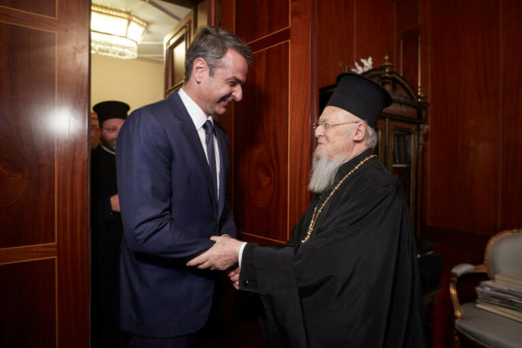 Κυρ. Μητσοτάκης: Είχε τηλεφωνική επικοινωνία με τον Οικουμενικό Πατριάρχη