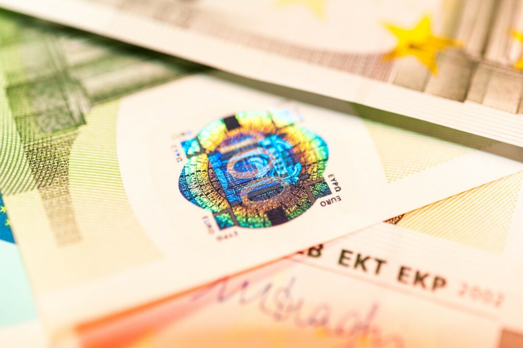 Τον αποκλεισμό των μικρομεσαίων επιχειρήσεων από τα δάνεια θα τον πληρώσουμε