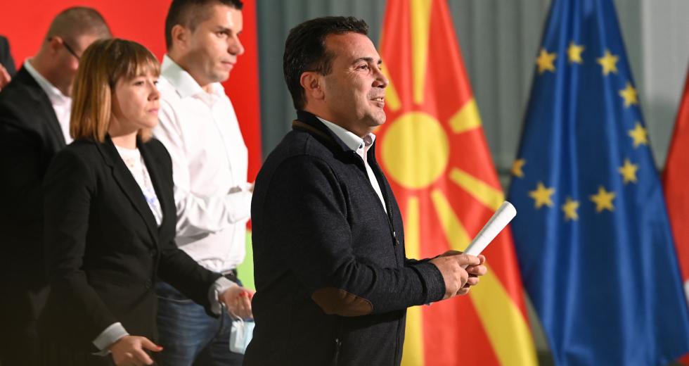 Παραιτήθηκε ο Ζόραν Ζάεφ