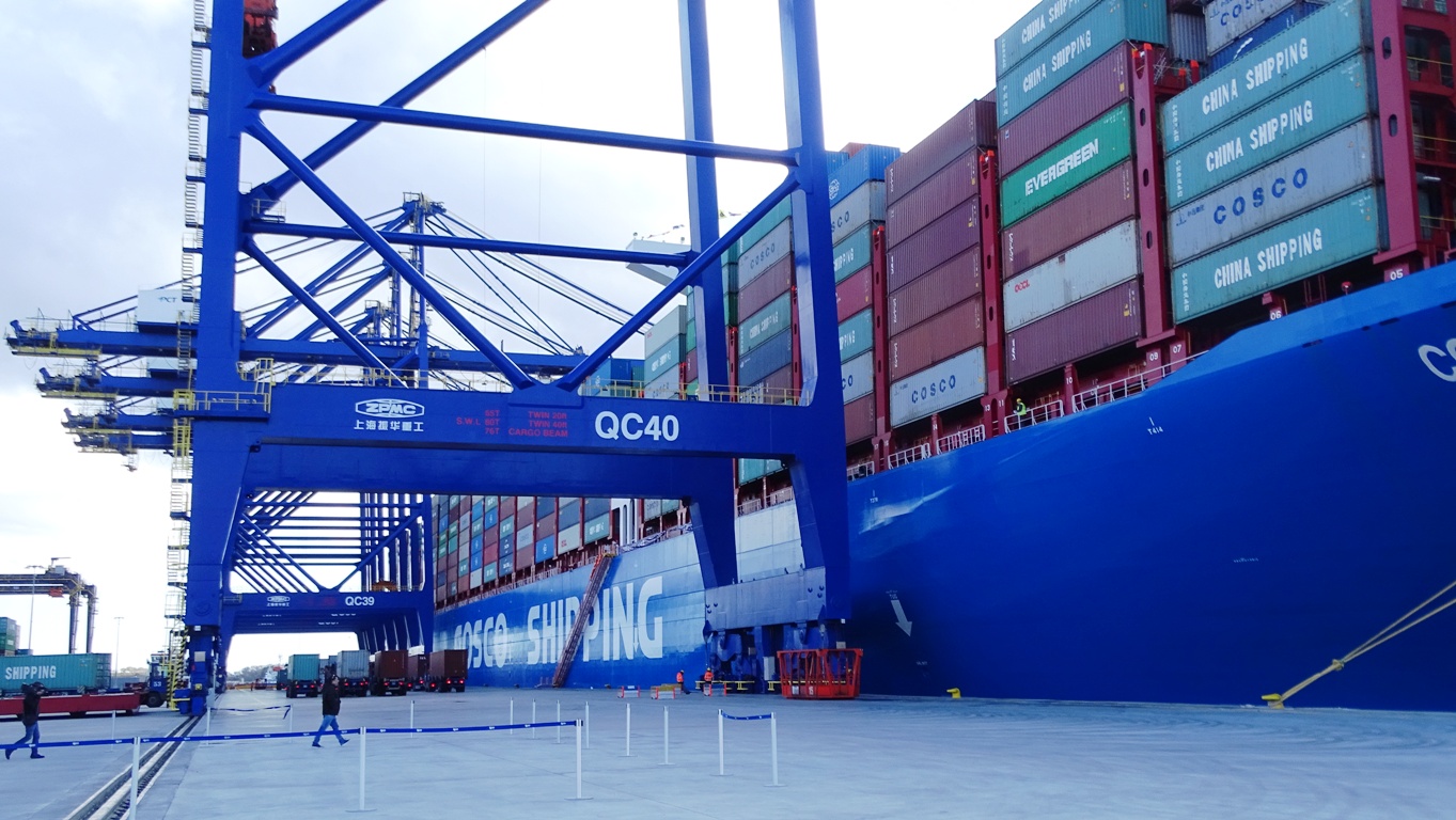 Cosco: Σχεδιάζει τη δημιουργία dry port στο Θριάσιο Πεδίο