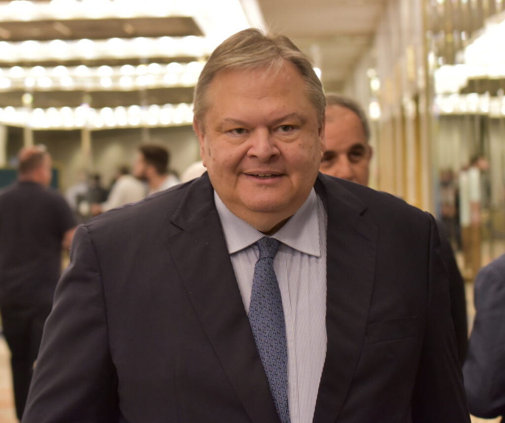 Βενιζέλος: Το ΚΙΝΑΛ ήταν συνταγματικά υποχρεωμένο να υπερψηφίσει την πρόταση δυσπιστίας