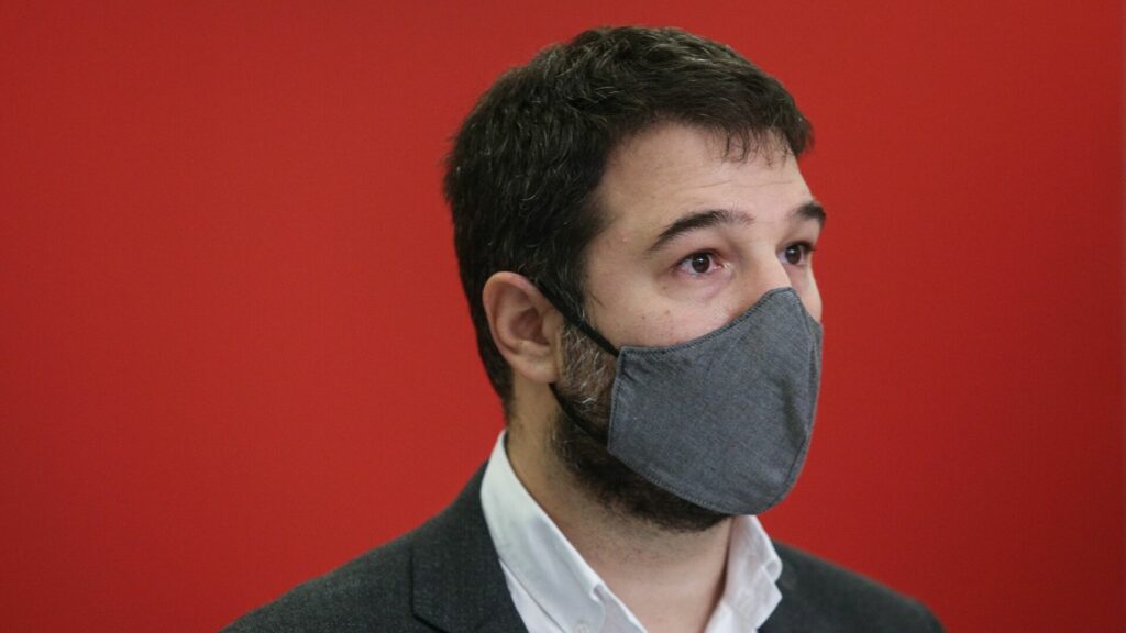 Ηλιόπουλος: "Αυτό που χρειάζεται δεν είναι υπομονή, αλλά ενίσχυση του ΕΣΥ και πολιτική αλλαγή"