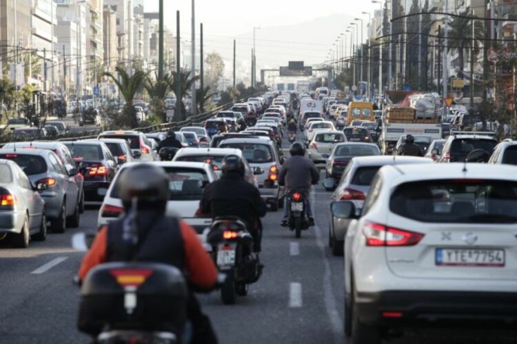 Μέσω του gov.gr πλέον η ανανέωση της άδειας κυκλοφορίας μοτοποδήλατου - Η διαδικασία