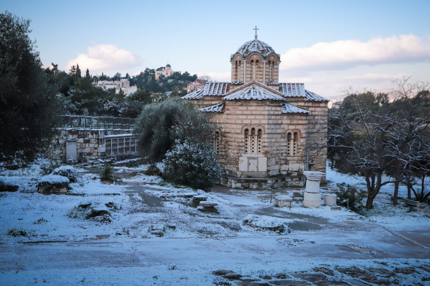 Αθήνα: Οι μεγαλύτερες χιονοπτώσεις τα τελευταία 100 χρόνια