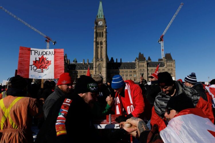 Καναδάς: Για 2η ημέρα συνεχίστηκαν στην Οτάβα οι διαδηλώσεις