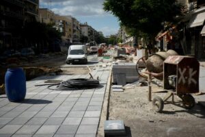 Δήμος Αθηναίων: Σε εξέλιξη το μεγαλύτερο έργο ανακατασκευής πεζοδρομίων
