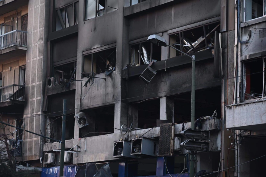 Ισχυρή έκρηξη σε κτίριο στη Λεωφόρο Συγγρού με έναν τραυματία