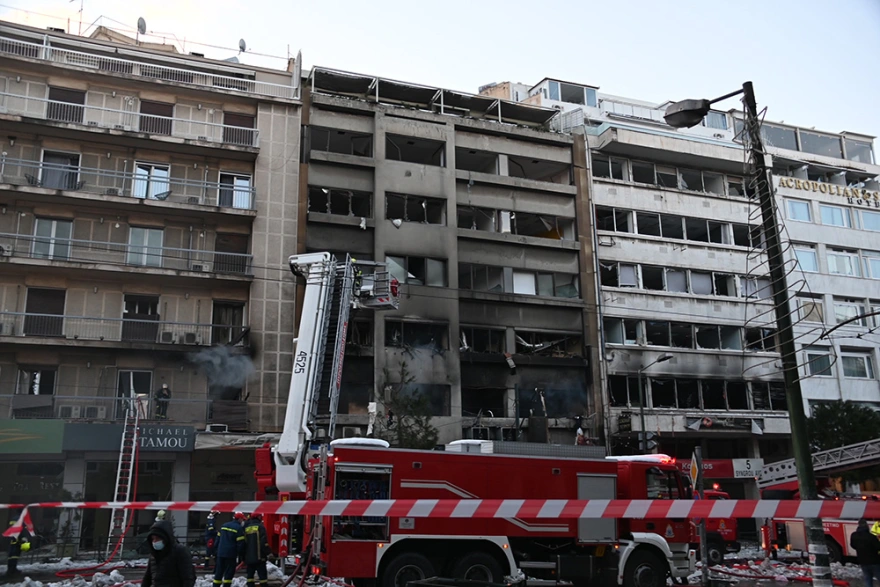 Ισχυρή έκρηξη σε κτίριο στη Λεωφόρο Συγγρού με έναν τραυματία