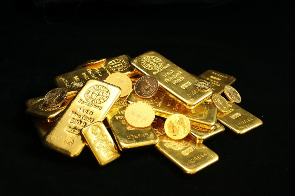 Η μετάλλαξη «Όμικρον» αυξάνει την τιμή του χρυσού