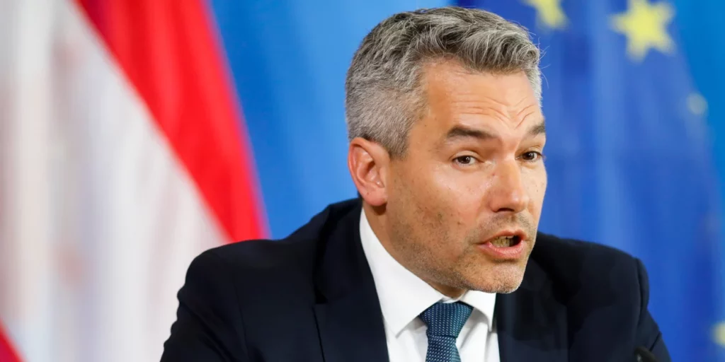 Αυστρία: Θετικός στον κορωνοϊό ο Καγκελάριος Νεχάμερ