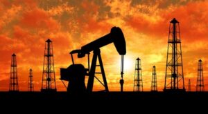 Βρετανία: Οι τιμές πετρελαίου μπορεί να φθάσουν τα 100 δολάρια καθώς η ζήτηση ξεπερνά την προσφορά, σύμφωνα με αναλυτές