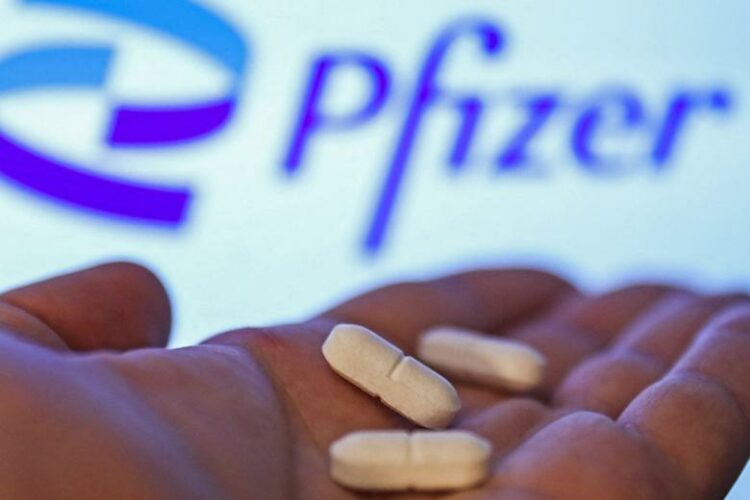 ΕΜΑ: «Πράσινο φως» υπό όρους για το χάπι της Pfizer κατά του κορωνοϊού