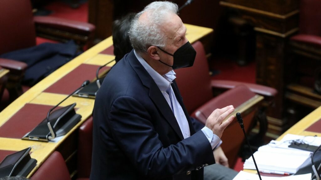 Σκανδαλίδης: "Άκρως αντιθεσμική" η χθεσινή δήλωση του πρωθυπουργού για την υπόθεση Novartis