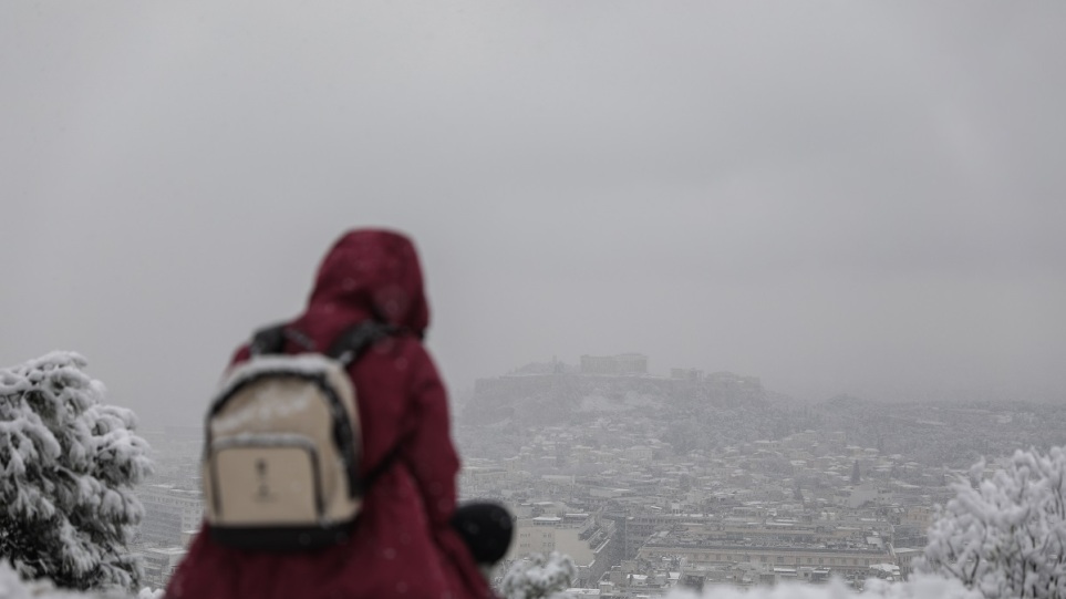 6 εκατ. στρέμματα οι εκτάσεις που καλύφθηκαν από χιόνι σε Αττική, Βοιωτία και Φθιώτιδα