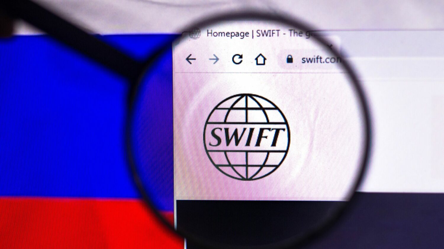 Ποια χώρα μπλοκάρει τον αποκλεισμό της Ρωσίας από το SWIFT