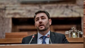 Ανδρουλάκης στο ΣΕΤΕ: Χωρίς στρατηγικό σχέδιο για τον τουρισμό η κυβέρνηση