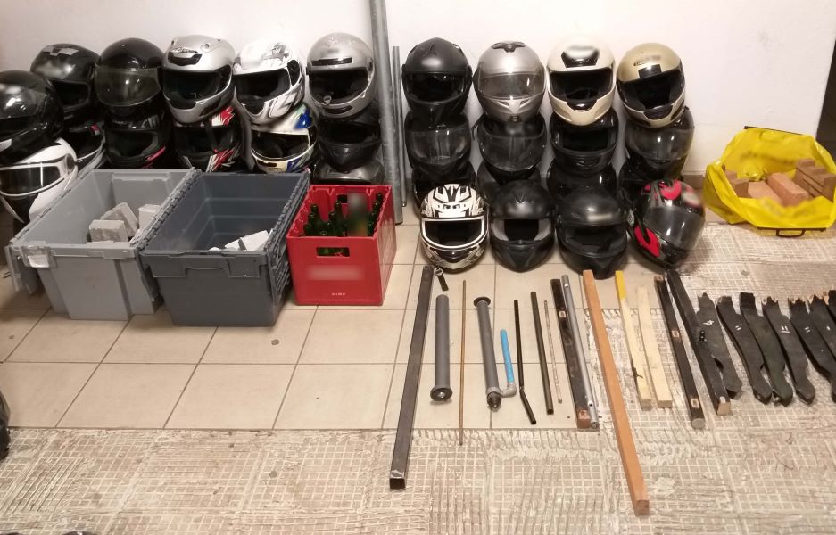 Μεγάλη επιχείρηση με εφόδους της ΕΛ.ΑΣ. σε συνδέσμους οπαδών στην Αθήνα