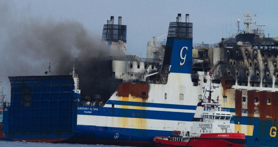 Euroferry Olympia: «Παγώνουν» οι έρευνες - Μεταφέρεται στο λιμάνι του Αστακού