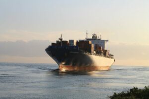 Πανάκριβα τα ναύλα και ασφάλιστρα πλοίων στη Μαύρη Θάλασσα