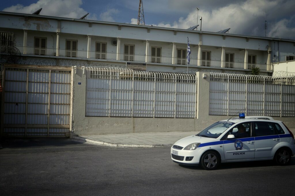 Μακραίνει η λίστα των θυμάτων εξαπάτησης από την 51χρονη «δικηγόρο»