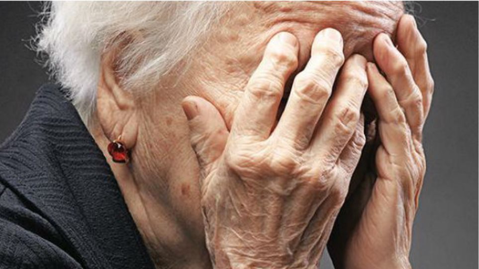 Ραγίζει καρδιές η γιαγιά που έκλεψε τρόφιμα από σούπερ μάρκετ – «Είχα να φάω κρέας 2 μήνες»