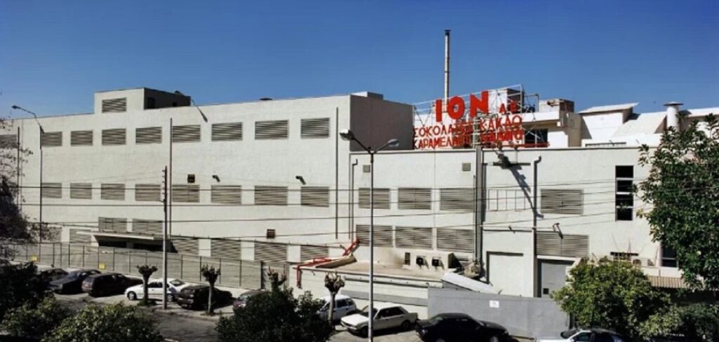 Η ΙΟΝ, τα φούμαρα Θεοδωρόπουλου και η σοβαρότητα της οικογ. Παπαδοπούλου (μπισκότα)!
