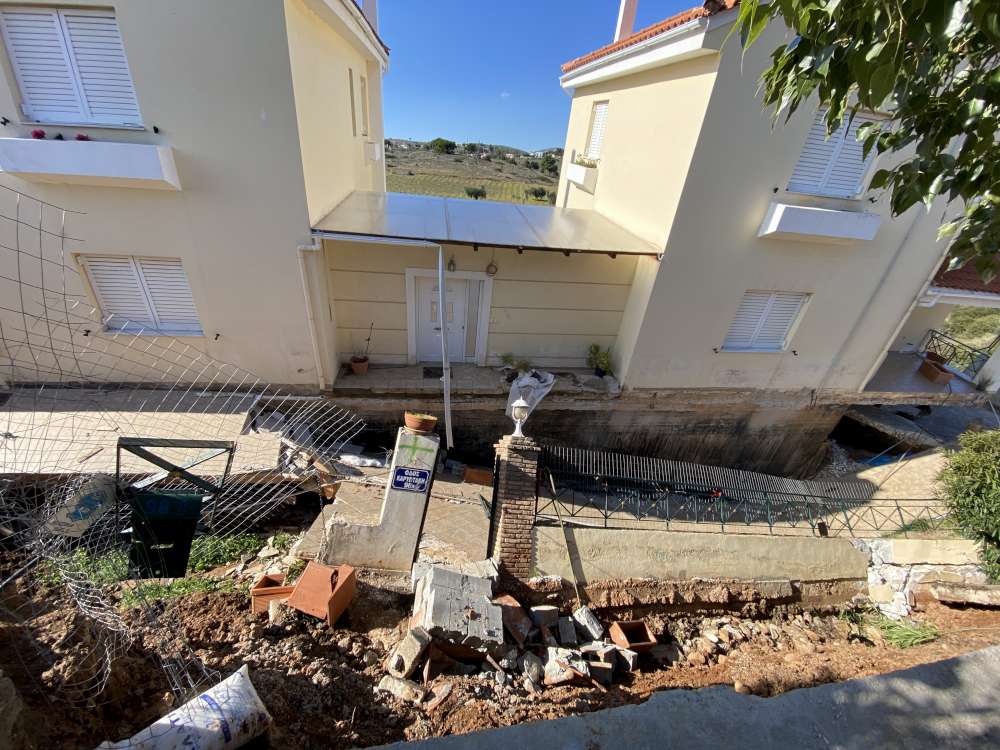 Νέος Βουτζάς: Καθιζήσεις απειλούν την περιοχή