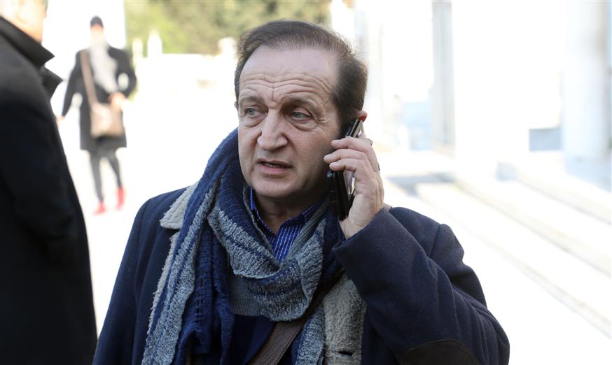 Σπύρος Μπιμπίλας: Σχολίασε τη διαγραφή τριών ηθοποιών από το ΣΕΗ