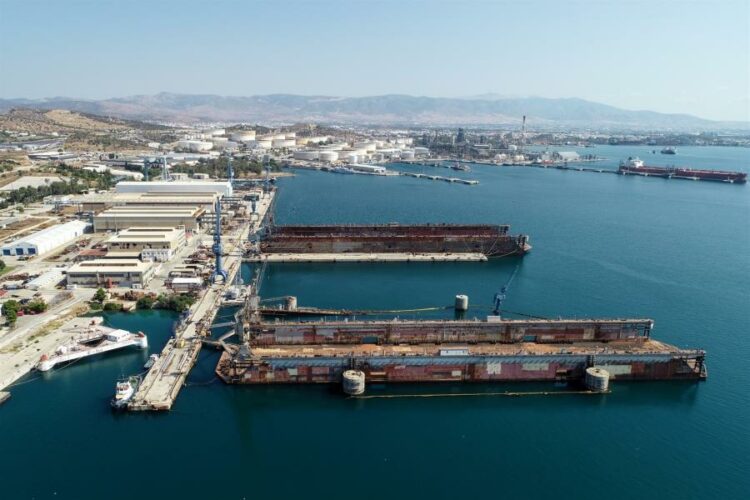 Γεωργιάδης: Ένα βήμα πριν από το τέλος της Οδύσσειας για τα ναυπηγεία Ελευσίνας