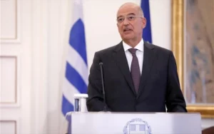 Ν. Δένδιας: Nα σταματήσουν αμέσως οι επιθέσεις στην Ουκρανία