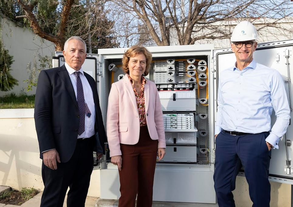 ΟΤΕ: Τα έργα οπτικών ινών επισκέφθηκε ο CEO της Deutsche Telekom