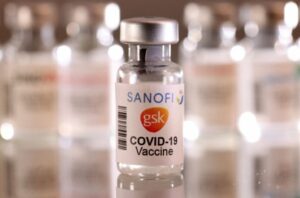 Μίνα Γκάγκα: Έρχεται τον Απρίλιο και το εμβόλιο της Sanofi