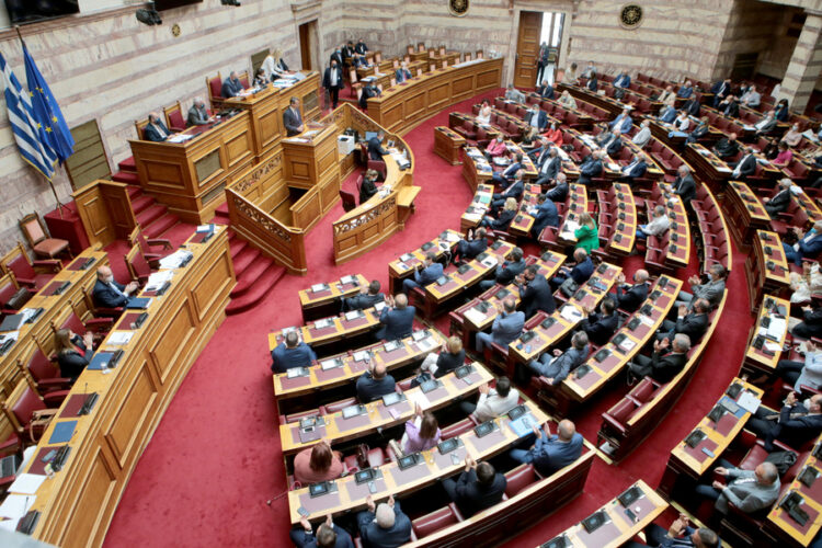 ΣΥΡΙΖΑ: Ένσταση αντισυνταγματικότητας κατά του νομοσχέδιου για τον ΕΦΚΑ