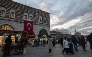 Τουρκία: Ο χειρότερος απολογισμός 24ώρου εδώ και 9 μήνες- Πάνω από 300 οι νεκροί