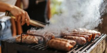 Τσικνοπέμπτη 2022: 24 Φεβρουαρίου πέφτει