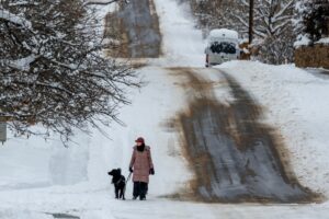 ΗΠΑ: Εκατοντάδες χιλιάδες νοικοκυριά και επιχειρήσεις στο "σκοτάδι" εξαιτίας μιας χειμερινής καταιγίδας