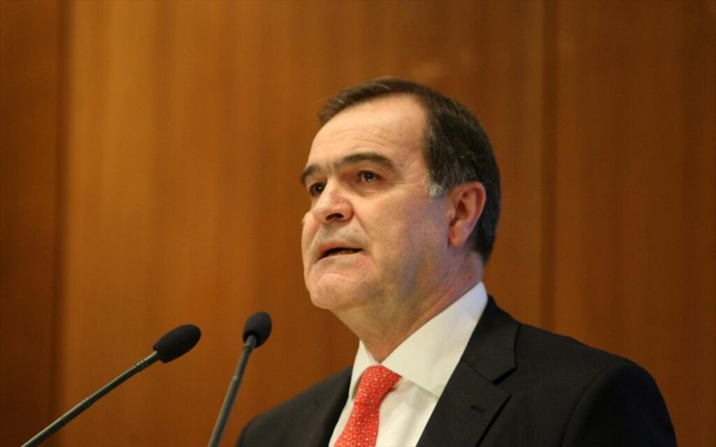 Η αντίδραση Βγενόπουλου σε όσα του ζητούσαν