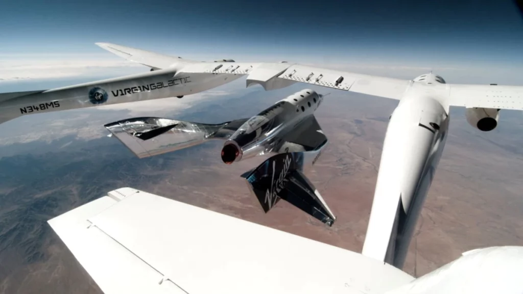 Η Virgin Galactic προσφέρει στο κοινό τη δυνατότητα να αγοράσει ένα εισιτήριο για ένα διαστημικό ταξίδι με τιμή στα... 450.000 δολάρια