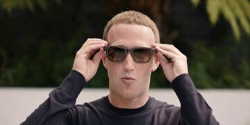 Γιατί η βουτιά της Facebook δεν είναι καθόλου τυχαία
