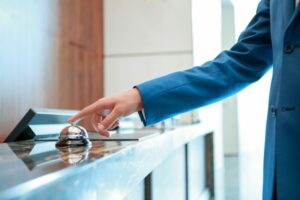 Παρέμβαση της Επιτροπής Ανταγωνισμού ζητεί το Ξενοδοχειακό Επιμελητήριο Ελλάδος, όπως ανέφερε χτες κατά τη συνέντευξη τύπου
