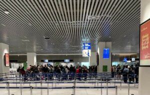 Αεροδρόμιο Ελ. Βενιζέλος: Το απόλυτο χάος της επιστροφής του τριημέρου