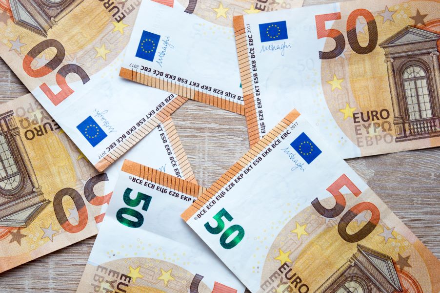4,5 δις για στήριξη ευάλωτων νοικοκυριών και «Πράσινη» Μετάβαση