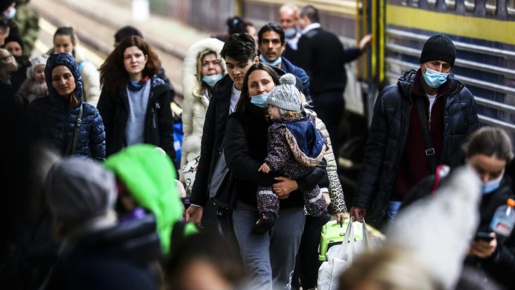 Οι ΗΠΑ ανακοίνωσαν ότι θα δεχθούν έως και 100.000 Ουκρανούς πρόσφυγες