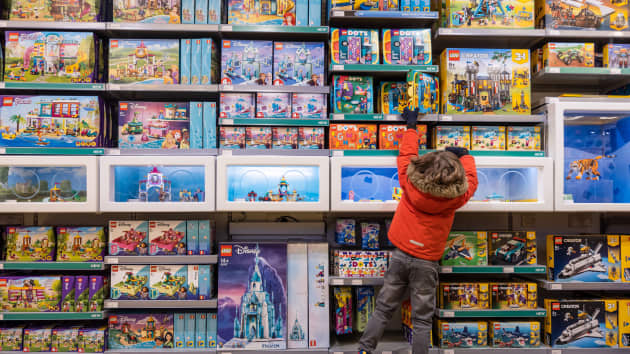 Lego: Αυξήθηκαν τα έσοδα του 2021 κατά 27%