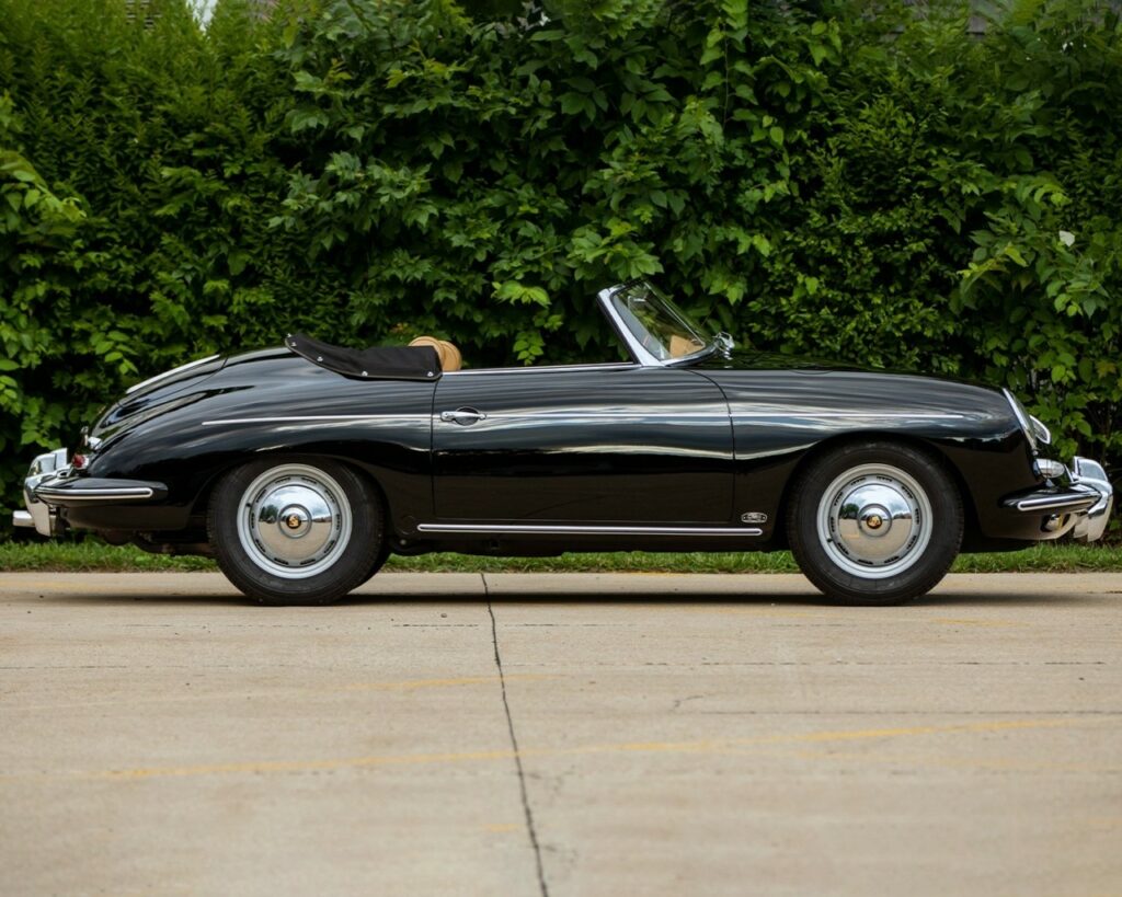 Porsche 356: Απίστευτη τιμή για ένα αντίγραφο της