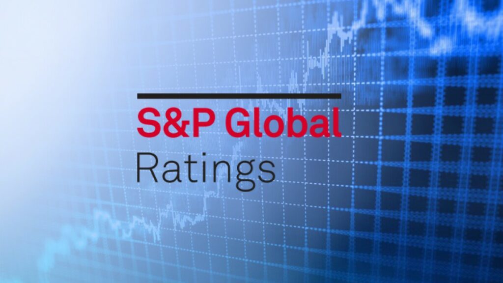 H S&P Global προειδοποιεί για αύξηση χρεοκοπιών την επόμενη δεκαετία - Τι λέει για την Ελλάδα