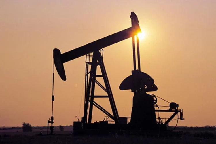 Πετρέλαιο: Οι συνέπειες από το αμερικανικό εμπάργκο - Πόσο θα επηρεαστούν οι τιμές